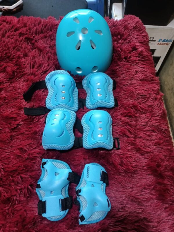 Skates Guards and Helmet